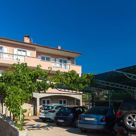 Apartments Bonifacic 普纳特 外观 照片